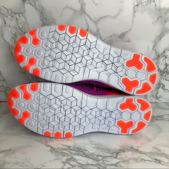 SOLD 🧡 nike // free tr flyknit training sneakers - Picture 6 of 8